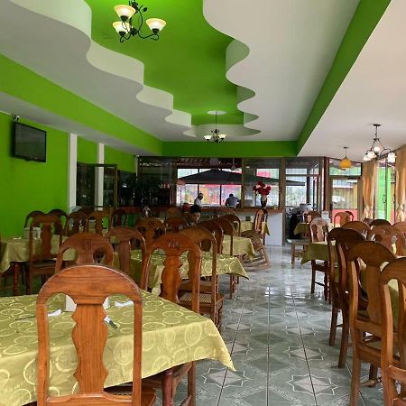 Hotel Restaurante El Principe ริวาส ภายนอก รูปภาพ