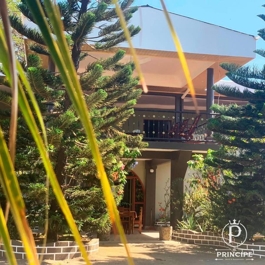 Hotel Restaurante El Principe ริวาส ภายนอก รูปภาพ